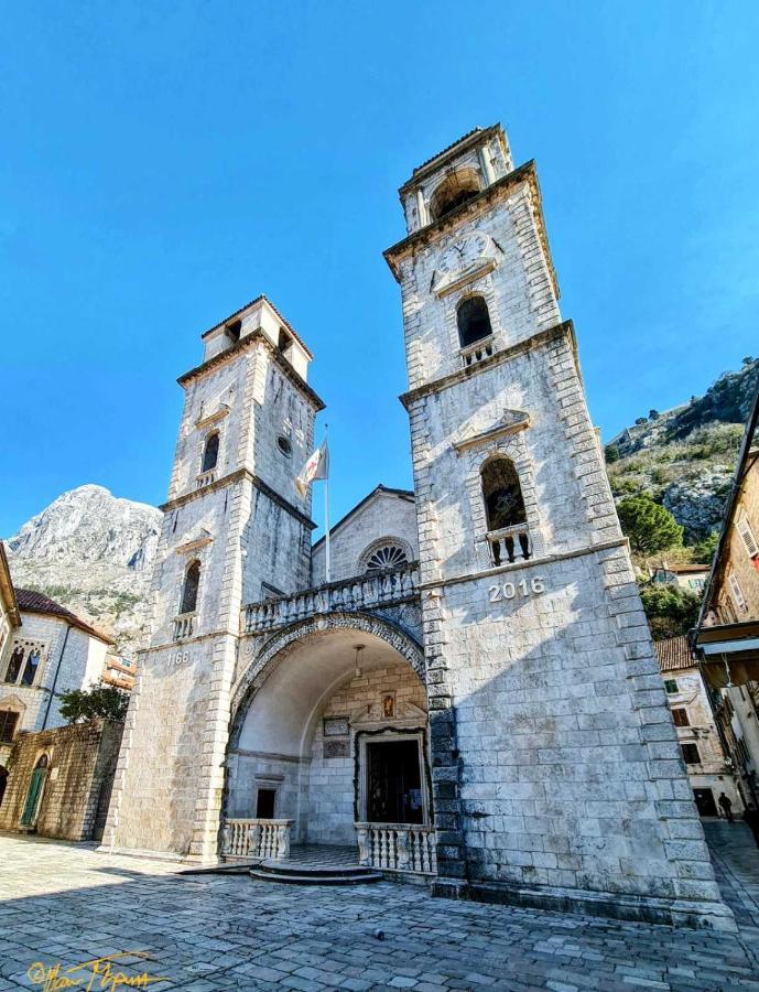 Apartman J&I Kotor Exteriör bild
